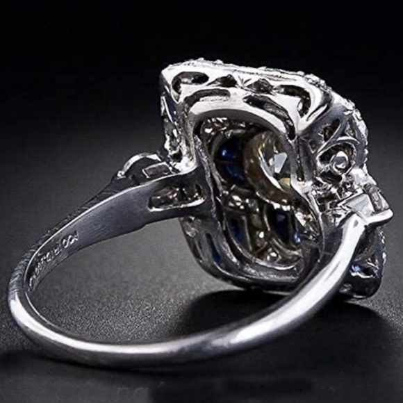 Natural Shining Gemstone Ring - Picture 5 of 7